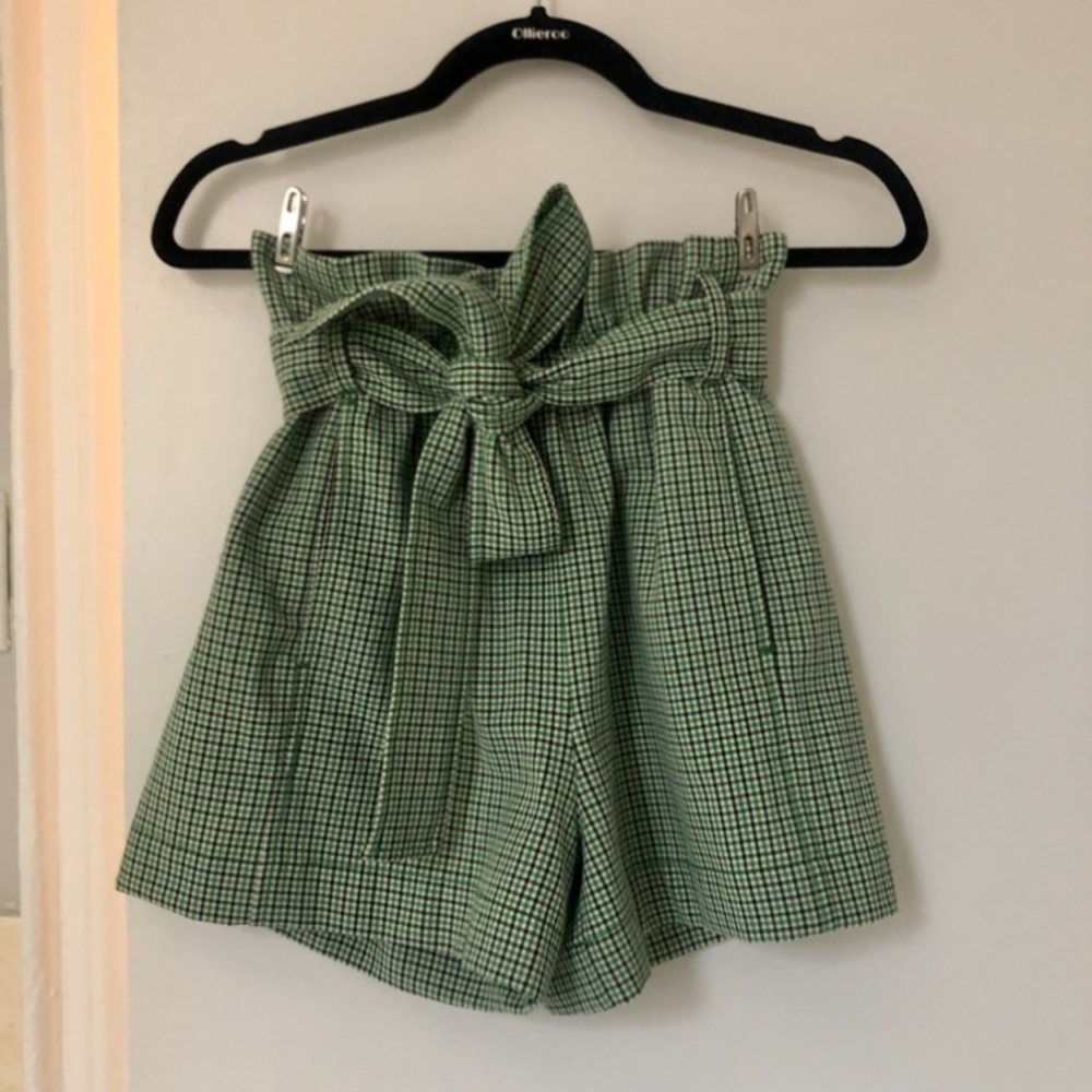 Sold—ARITZIA Wilfred Gelas Paperbag Shorts